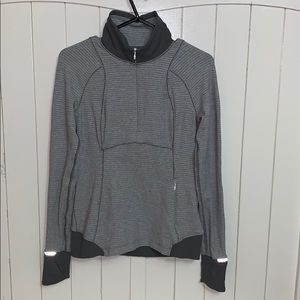 lululemon athletica Gray Long Sleeve Top